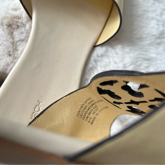 Tory Burch Women's Yellow Slide Sandals - Picture 6 of 11